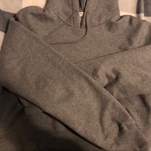 Brandy Melville Cropped Sweater